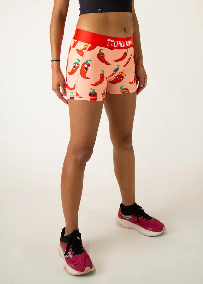 Women's Chase Pack Chilis 3" Compression Shorts - Image 3